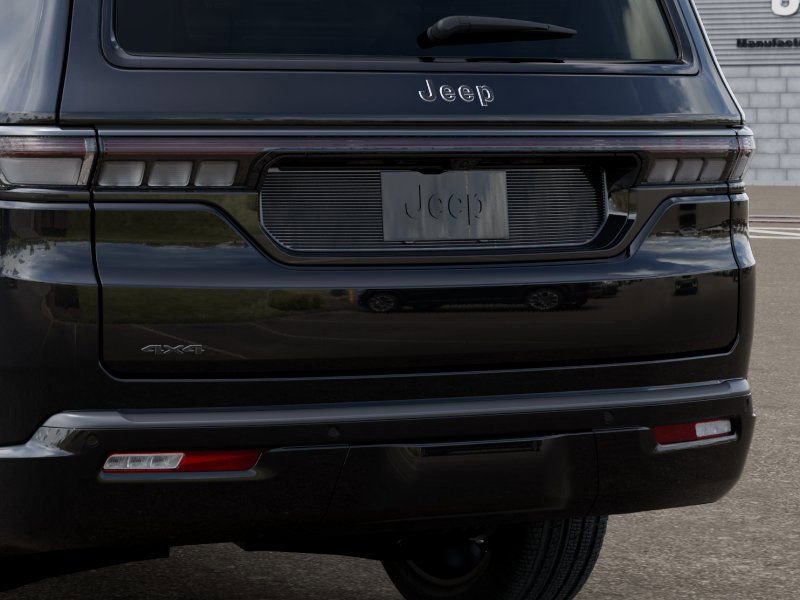 New 2026 Jeep Grand Wagoneer Limited AWD/4WD image 13