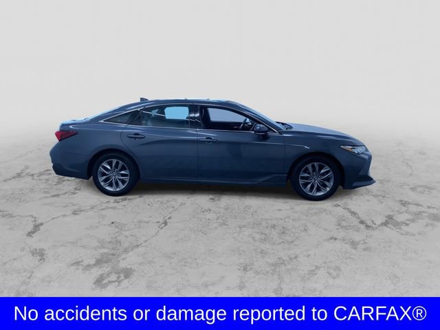 Used 2020 Toyota Avalon XLE FWD image 2