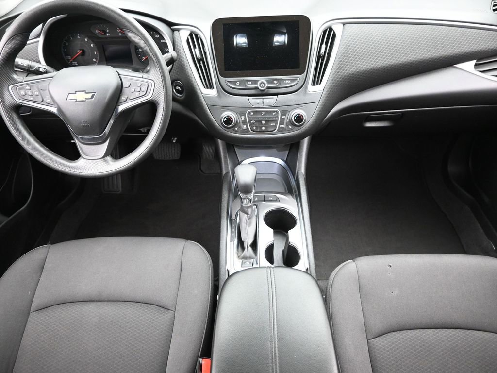 Used 2024 Chevrolet Malibu LT image 11