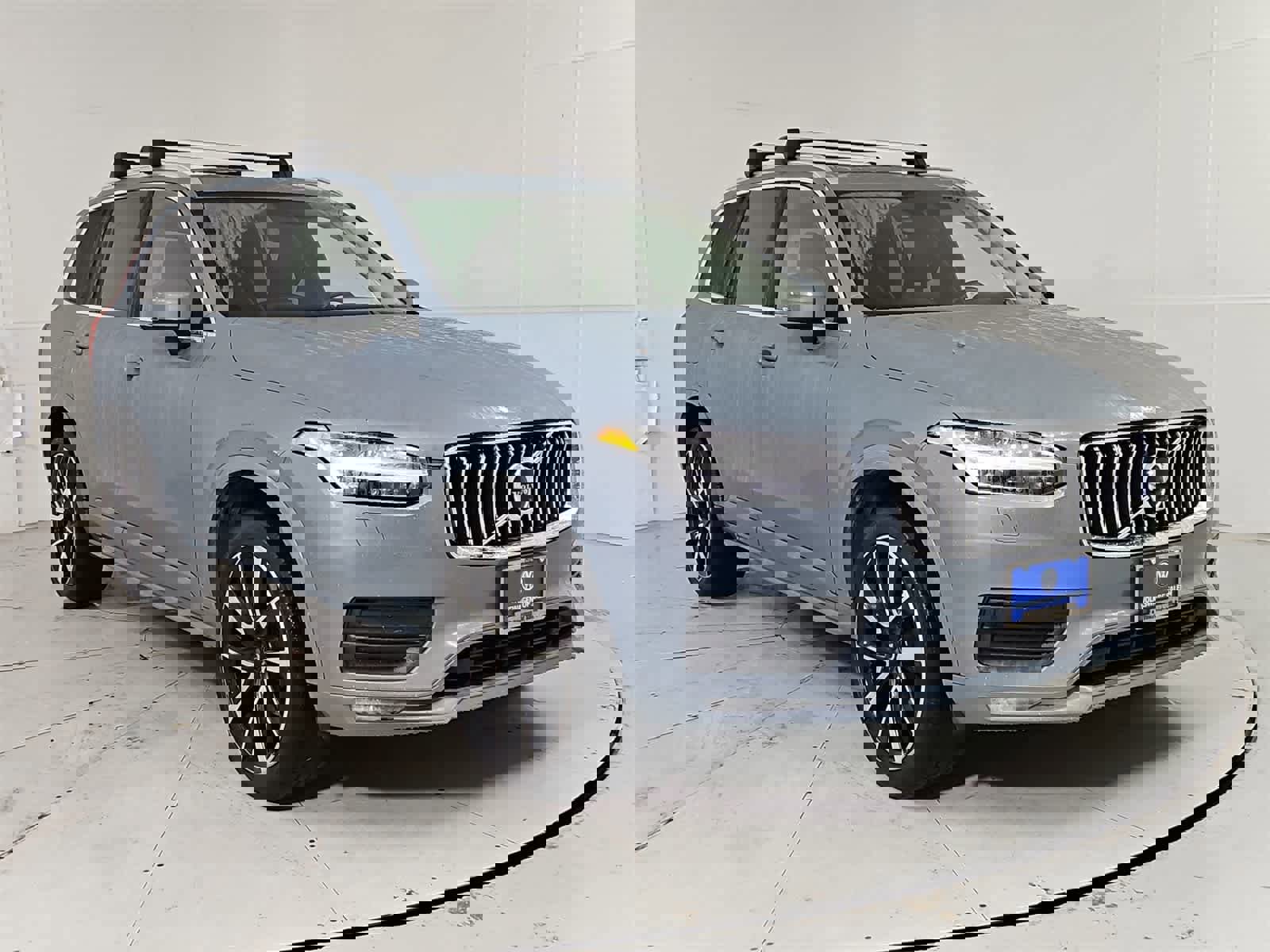 Used 2020 Volvo XC90 T6 Momentum image 8