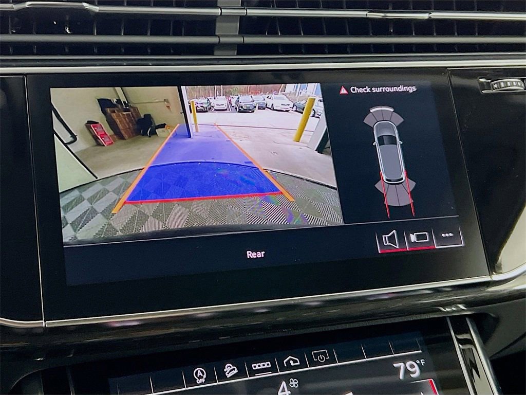 Used 2024 Audi Q7 3.0T Premium image 17