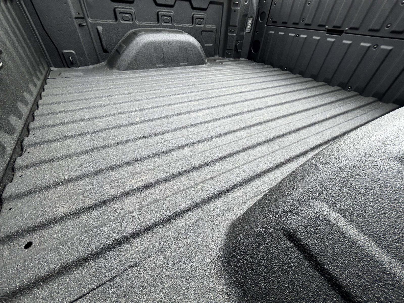 New 2026 Chevrolet Silverado 1500 LT Trail Boss w/ LT Trail Boss Premium Package image 17