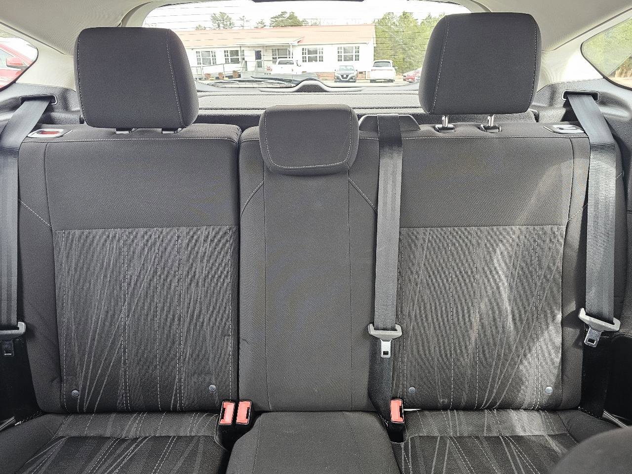 Used 2016 Ford Focus SE image 7