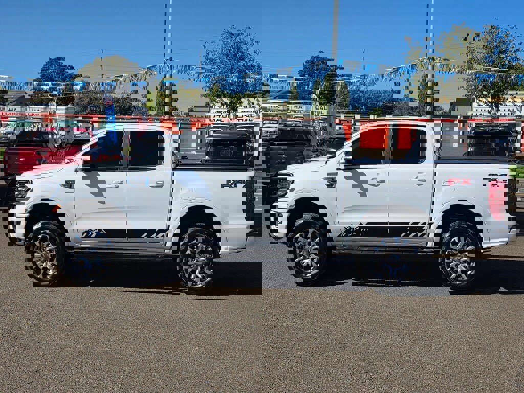 Used 2021 Ford Ranger Lariat w/ FX4 Off-Road Package image 7