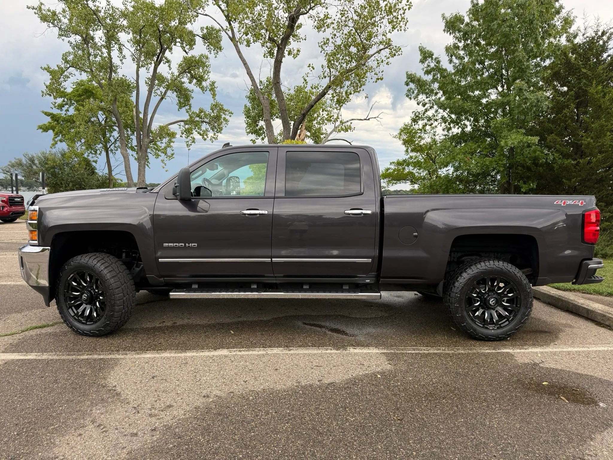 Used 2015 Chevrolet Silverado 2500 LTZ w/ Duramax Plus Package AWD/4WD image 6