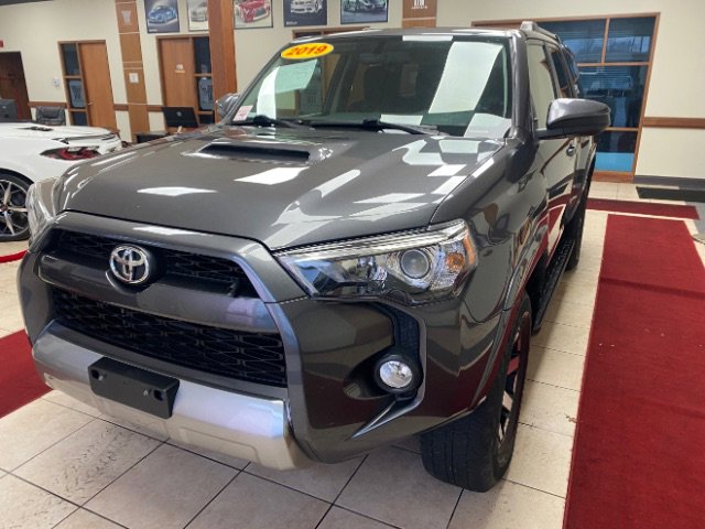 Used 2019 Toyota 4Runner TRD Off-Road image 1