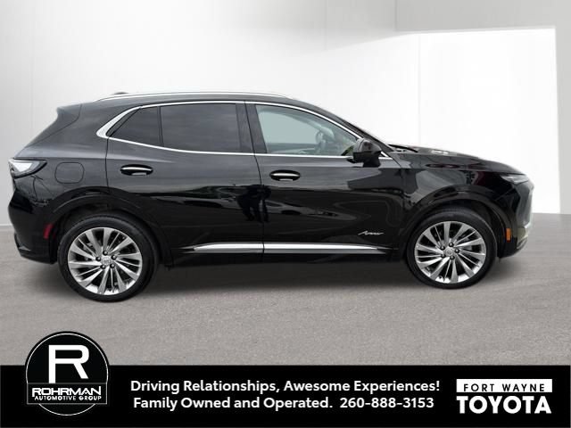 Used 2025 Buick Envision Avenir AWD/4WD image 8