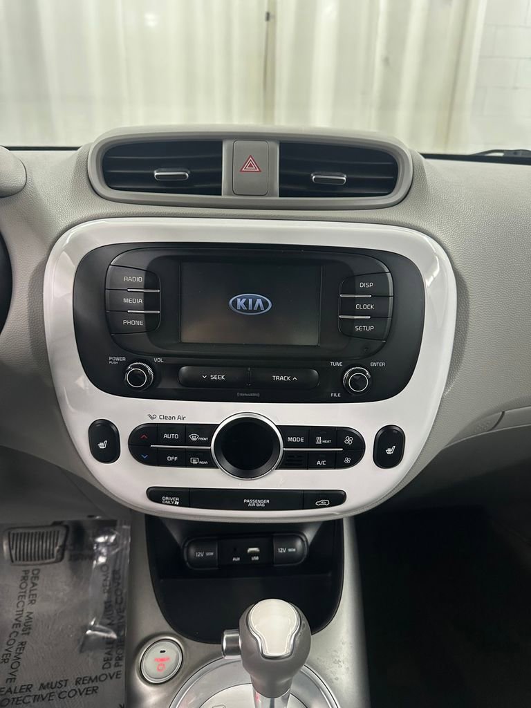Used 2017 Kia Soul EV-e image 18