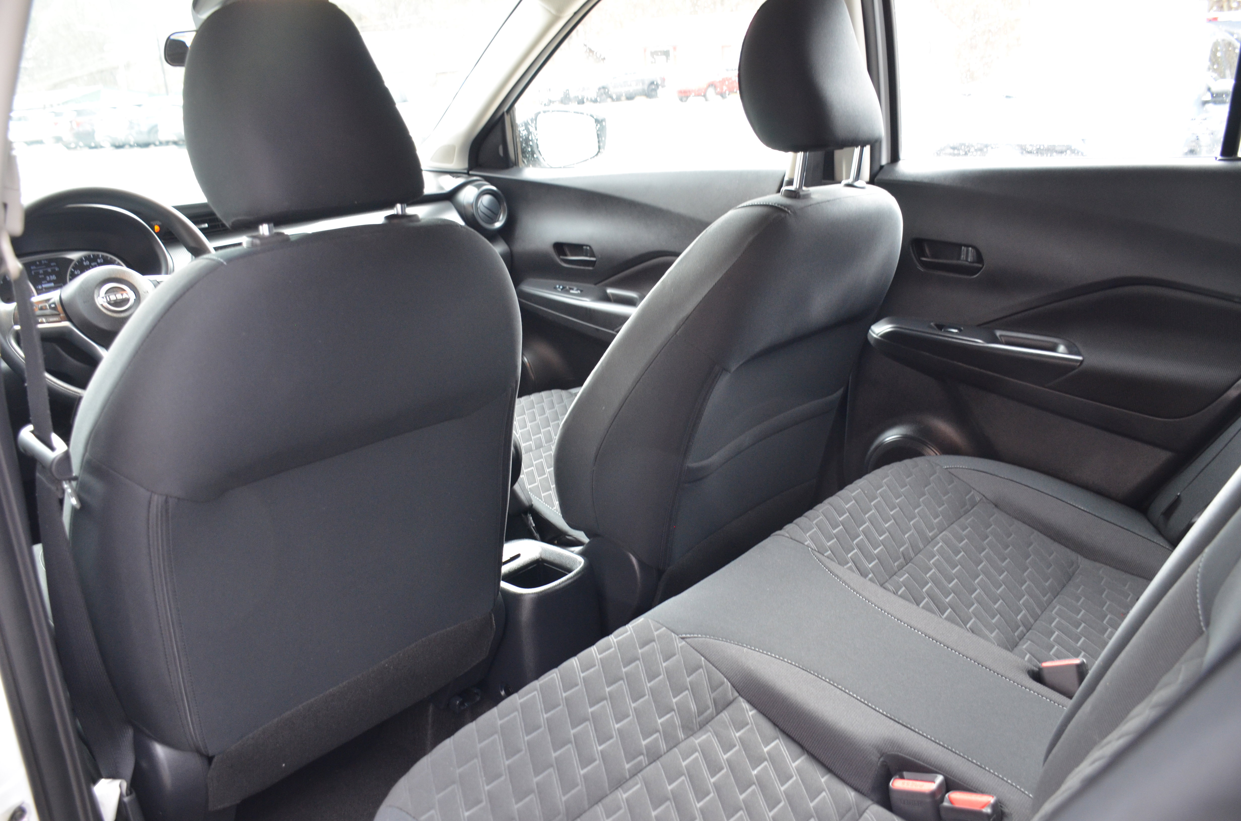 Used 2022 Nissan Kicks S image 15