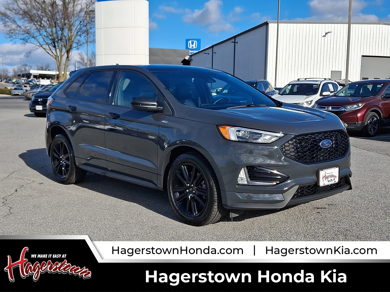 Used 2021 Ford Edge ST-Line w/ Class II Trailer Tow Package