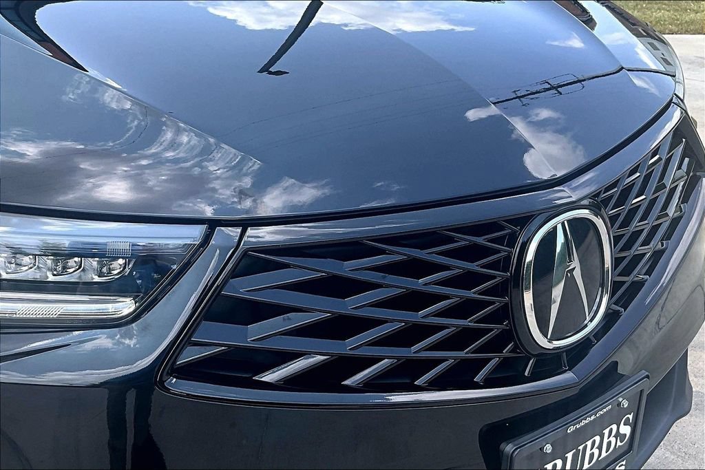 Used 2025 Acura RDX SH-AWD image 34