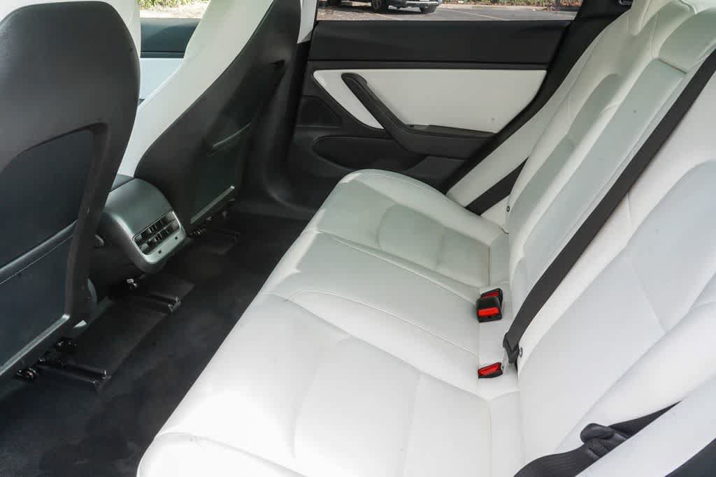 Used 2018 Tesla Model 3 Long Range AWD/4WD image 16