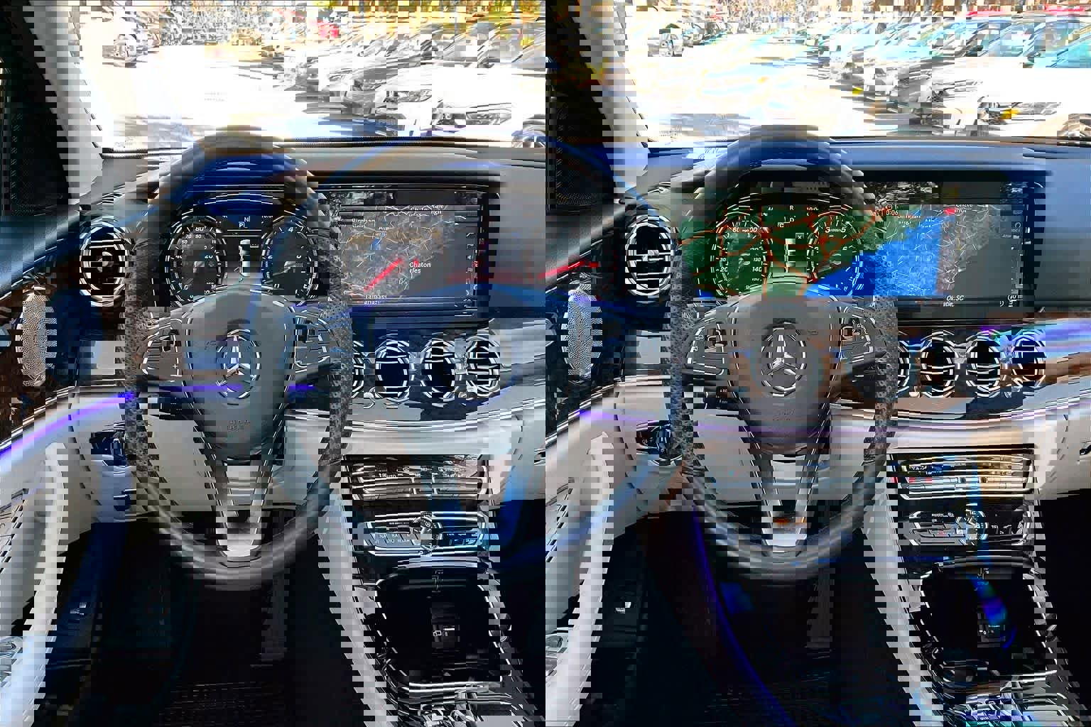 Used 2018 Mercedes-Benz E 300 image 5