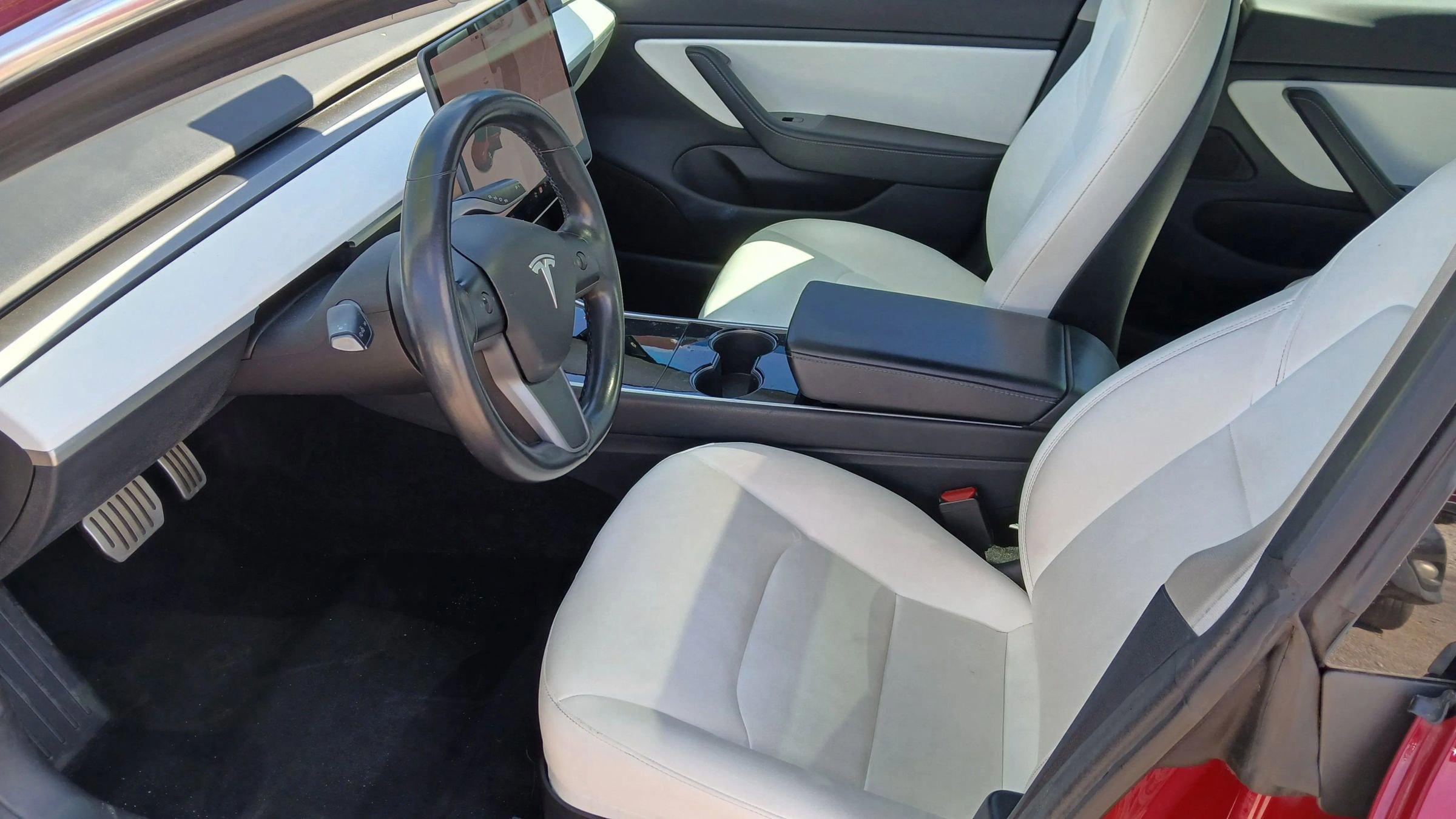 Used 2018 Tesla Model 3 Long Range AWD/4WD image 15