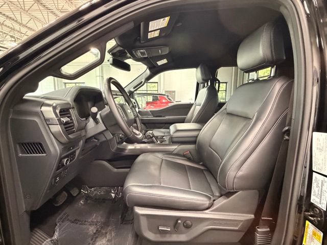 Used 2025 Ford F150 Lariat AWD/4WD image 29