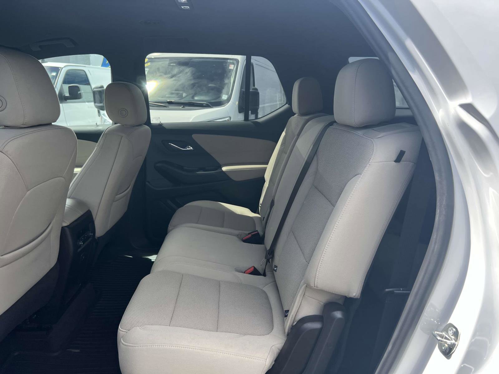 Used 2023 Chevrolet Traverse LS image 13