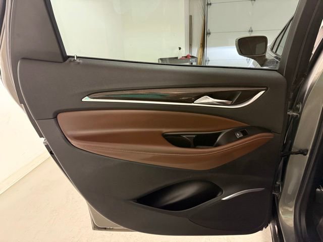 Used 2018 Buick Enclave Avenir w/ Avenir Technology Package FWD image 26