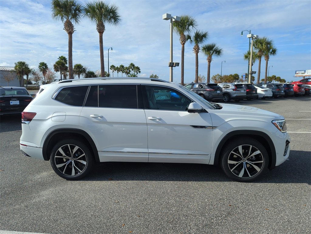 New 2026 Volkswagen Atlas SEL Premium R-Line image 3