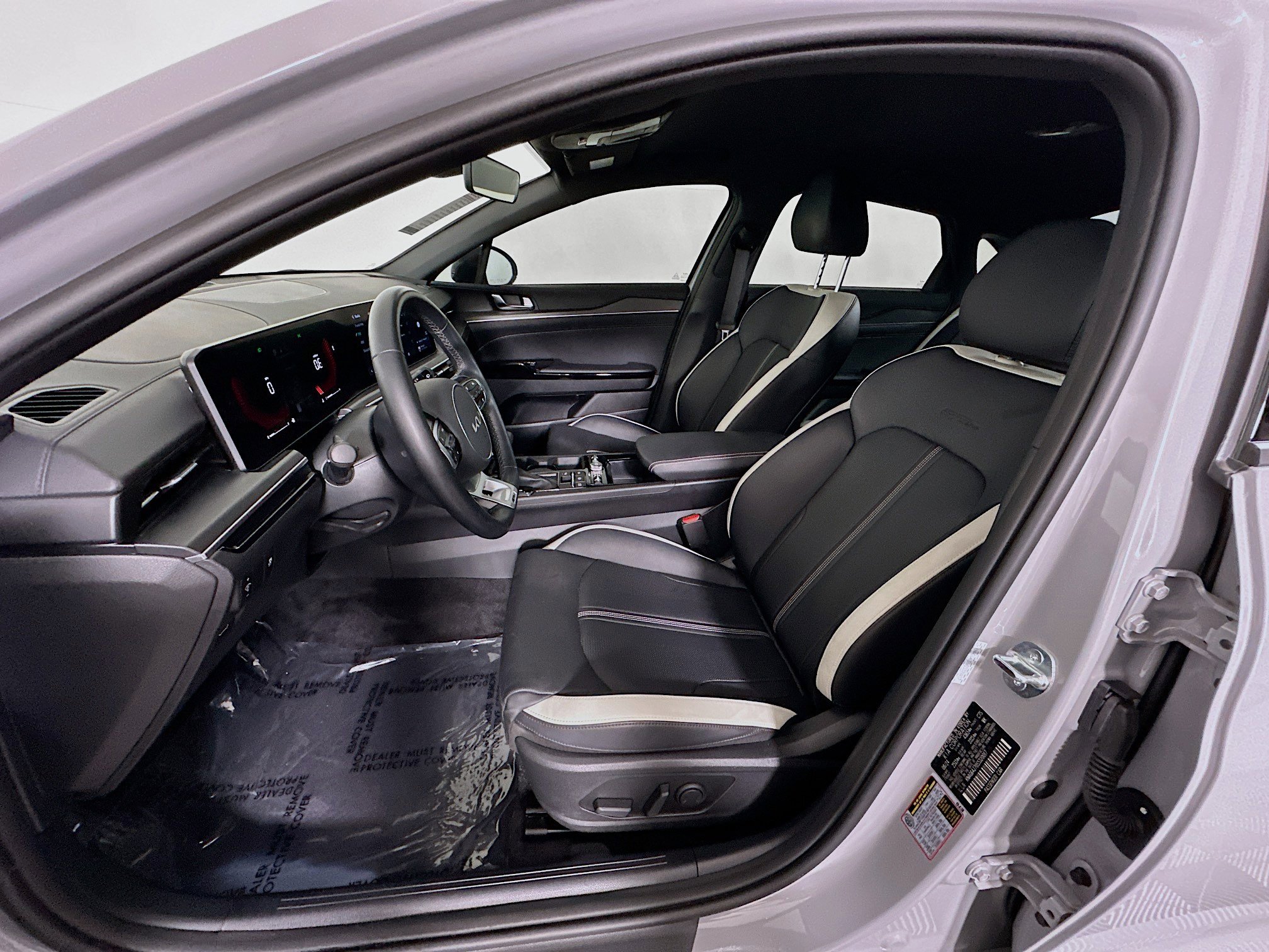 Used 2025 Kia K5 GT-Line image 12