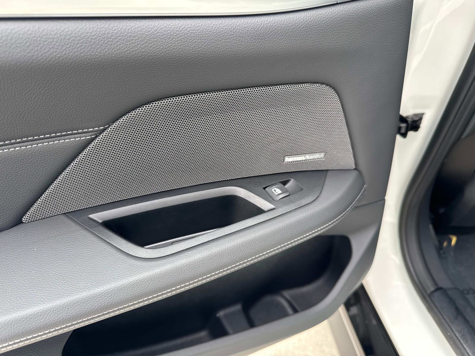 Used 2024 BMW i4 M50 w/ Premium Package image 12