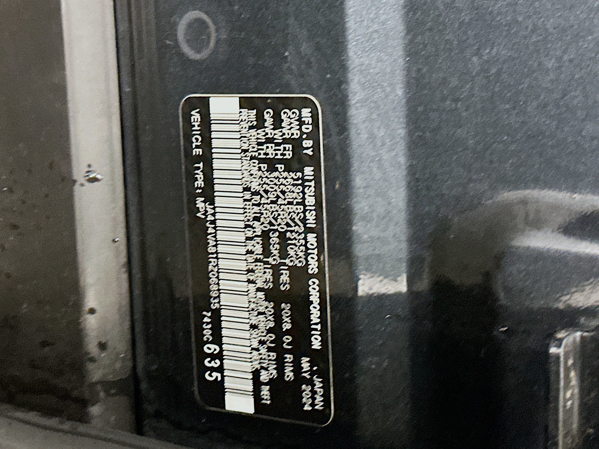 Used 2024 Mitsubishi Outlander SE image 12