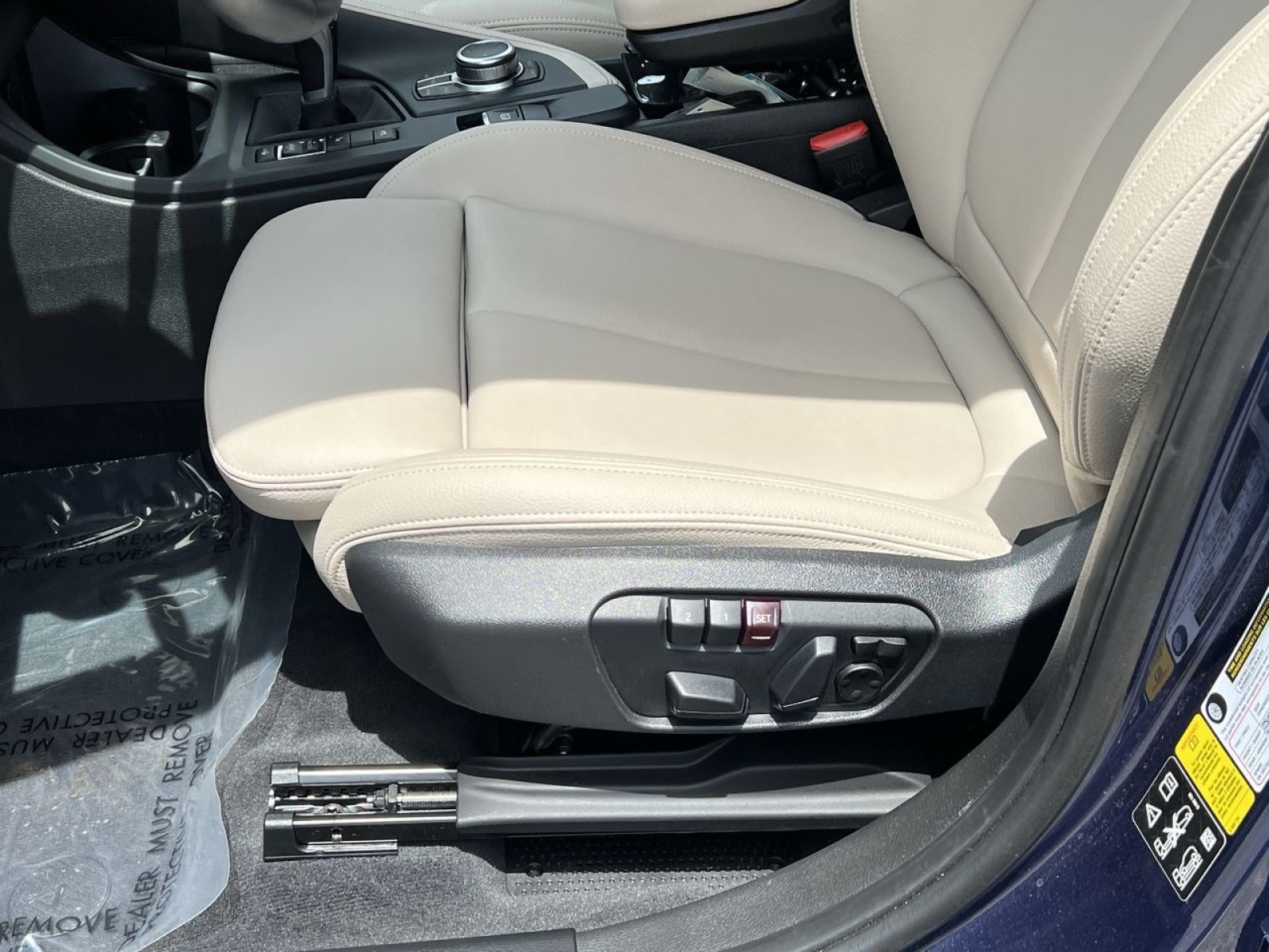 Used 2023 BMW X2 xDrive28i w/ Convenience Package AWD/4WD image 15