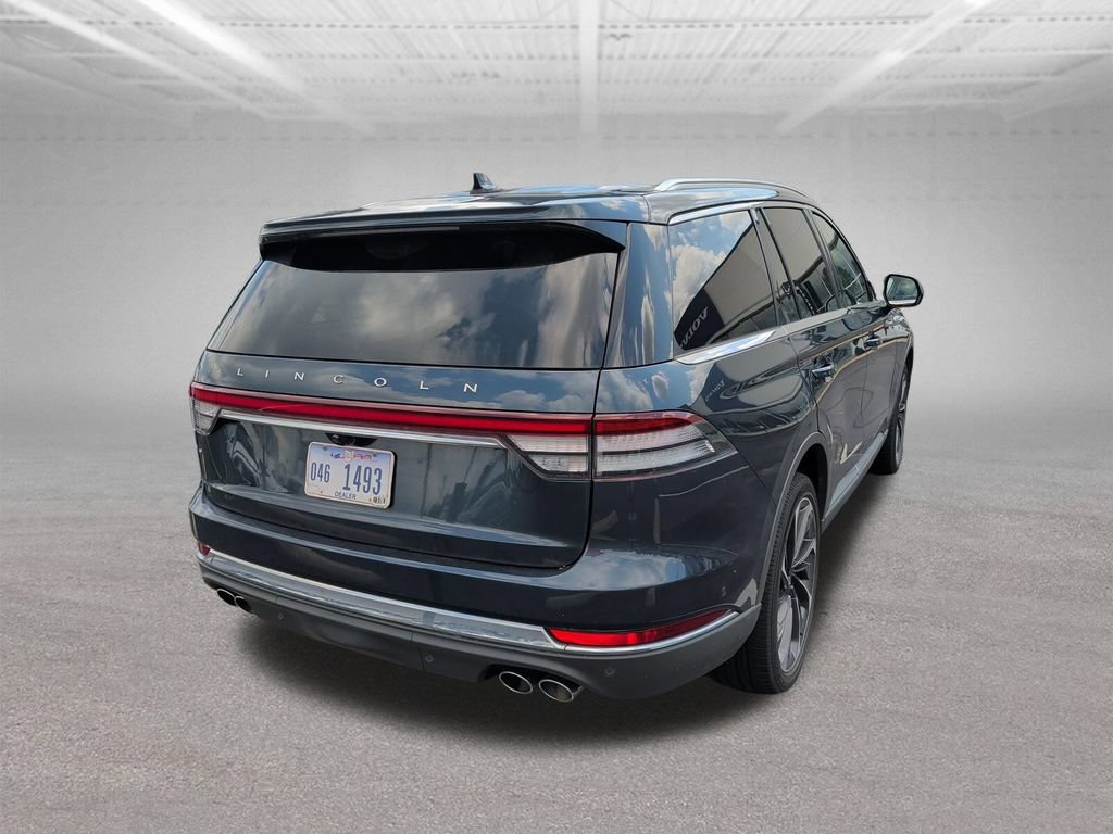 Used 2023 Lincoln Aviator Reserve w/ Equipment Group 201A AWD/4WD image 13