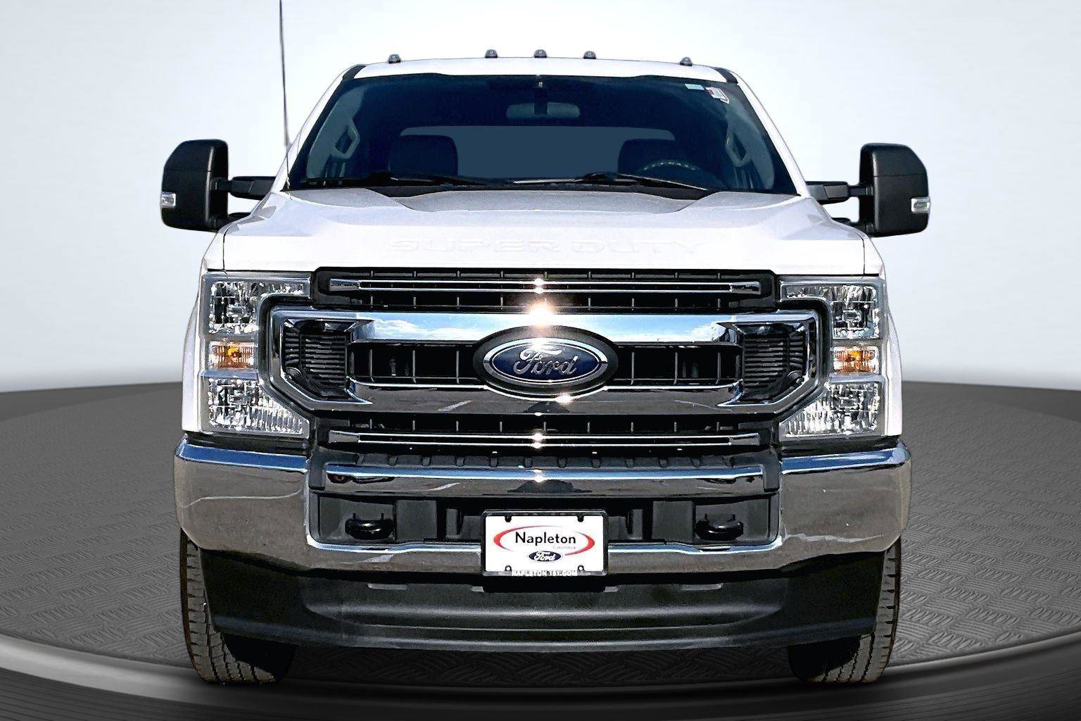 Used 2021 Ford F250 XLT AWD/4WD image 3