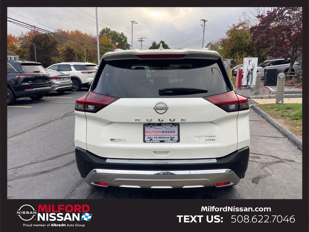 Certified 2023 Nissan Rogue Platinum w/ Platinum Premium Package AWD/4WD image 4