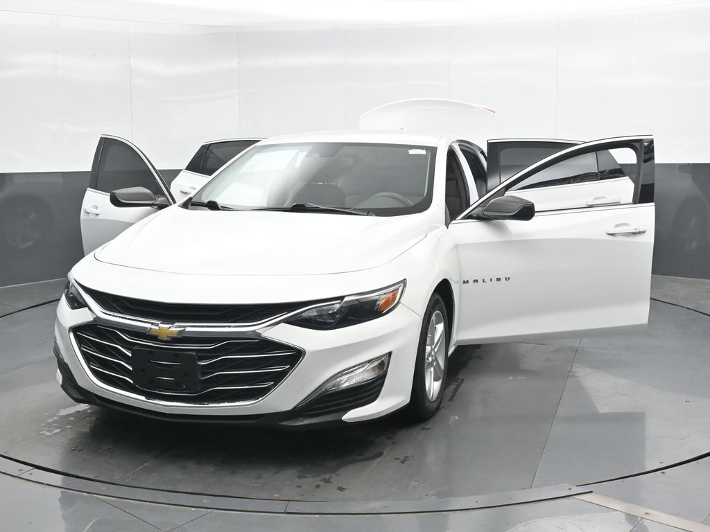 Used 2023 Chevrolet Malibu LS FWD image 45