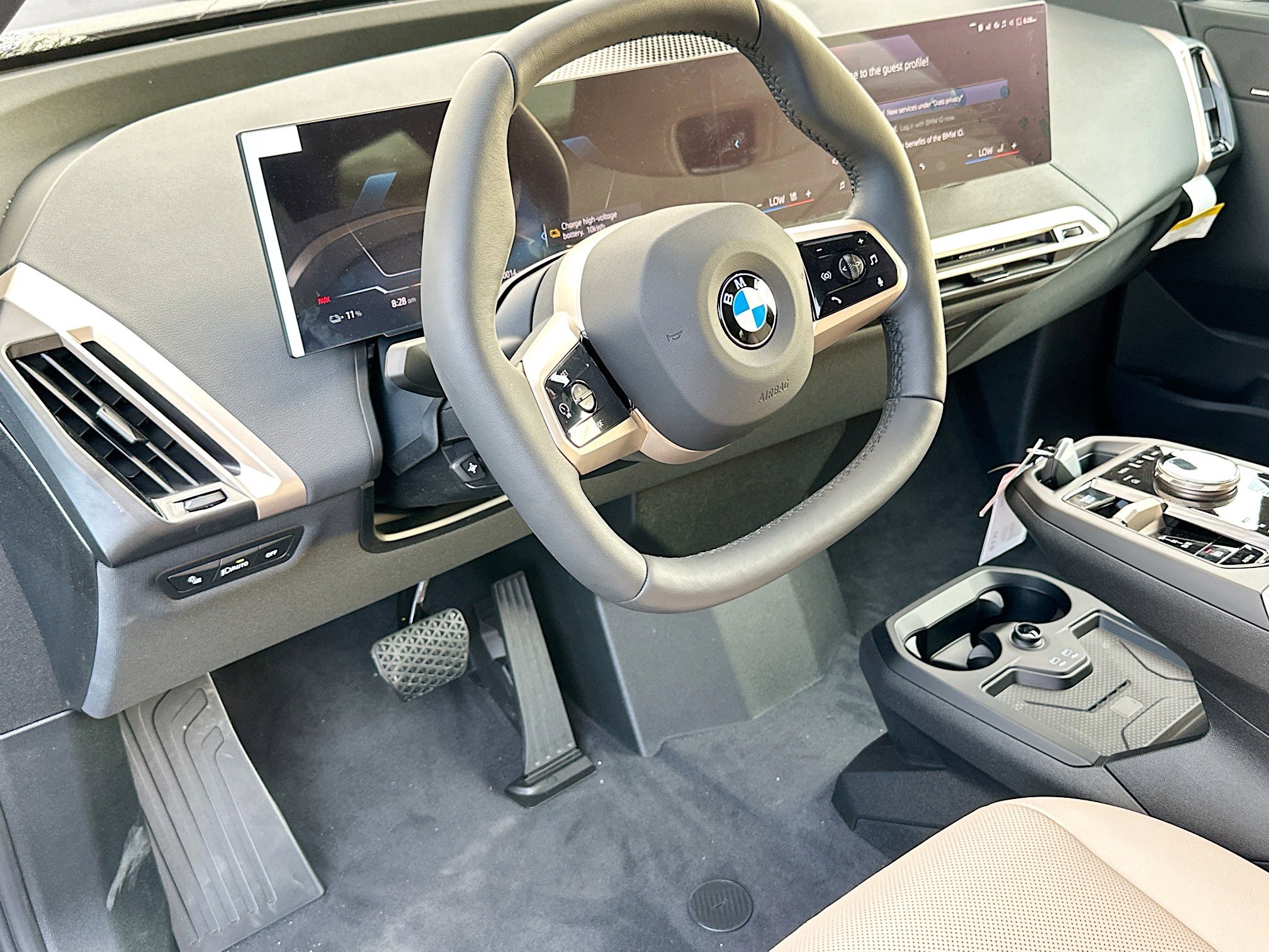 New 2026 BMW iX xDrive45 w/ Premium Package image 7