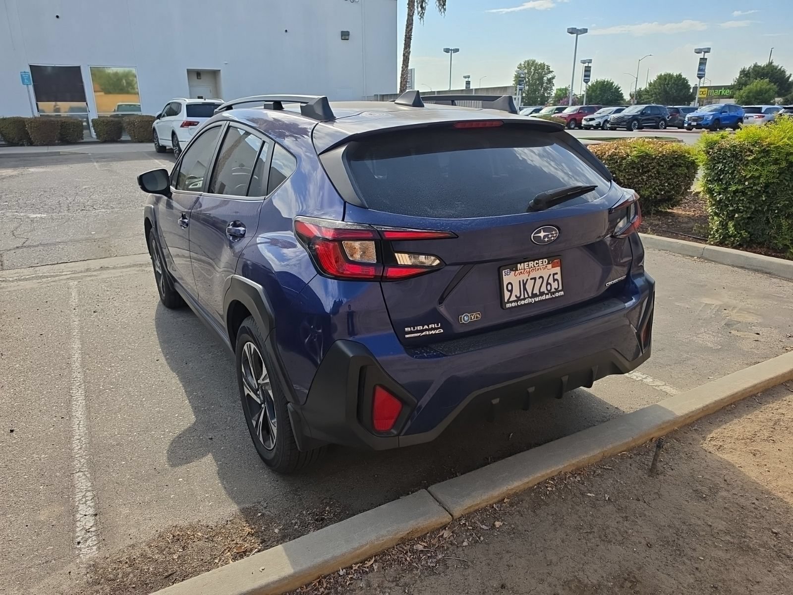 Used 2024 Subaru Crosstrek 2.0i Premium AWD/4WD image 4