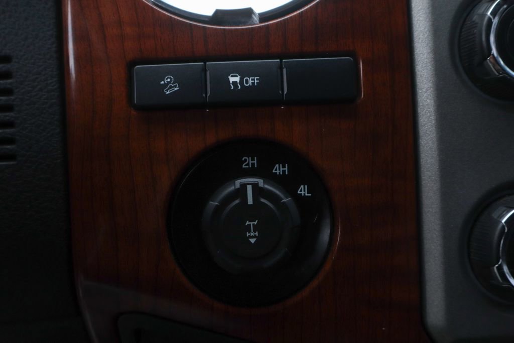 Used 2016 Ford F350 King Ranch w/ King Ranch w/Chrome Package AWD/4WD image 41