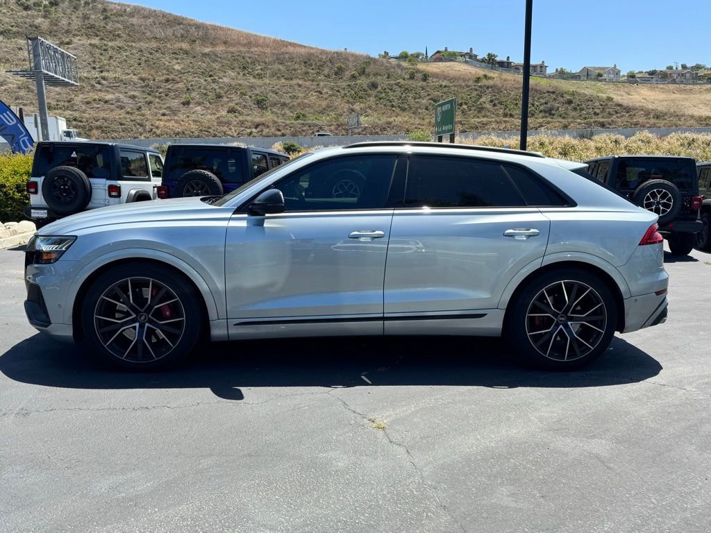 Used 2023 Audi SQ8 Premium Plus AWD/4WD image 2