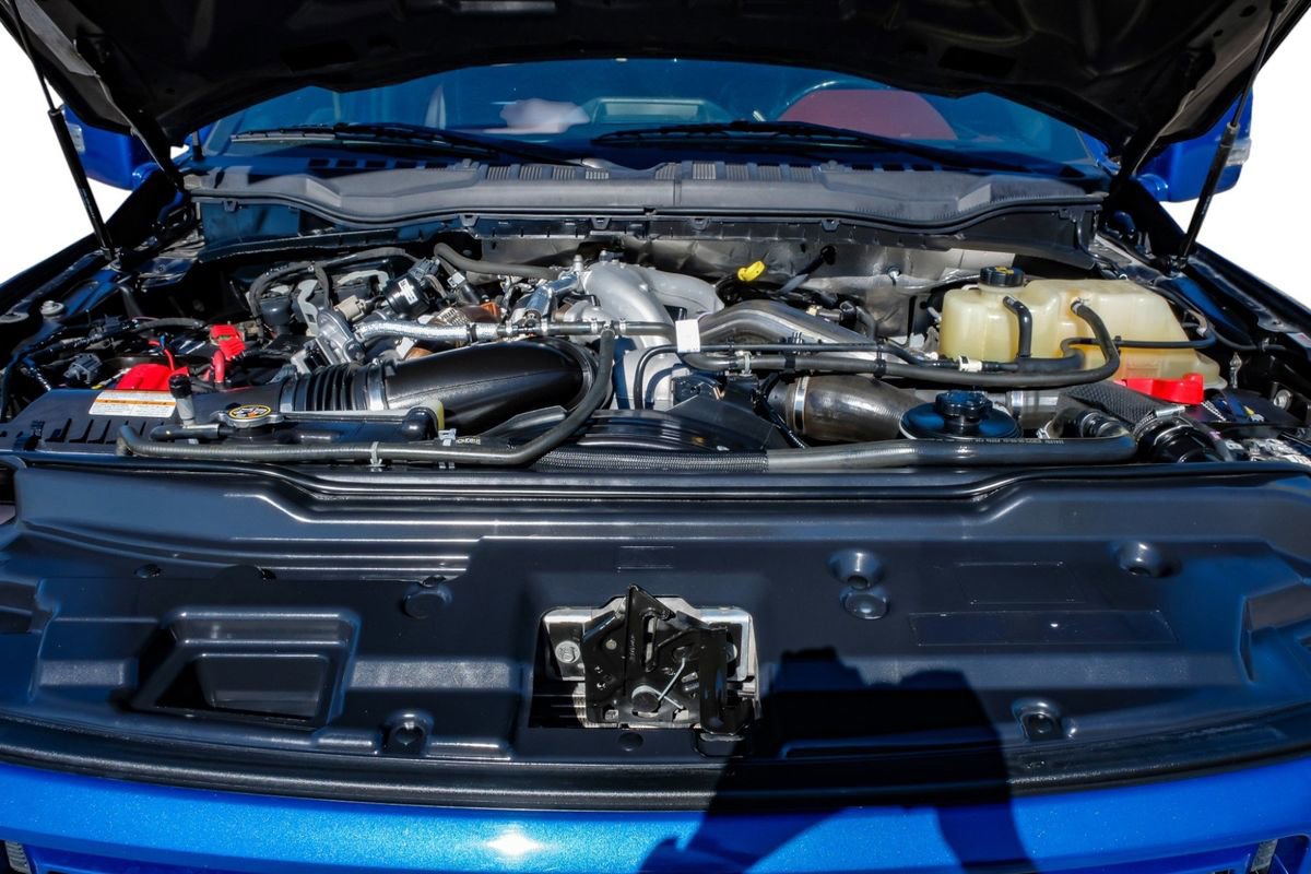 Used 2022 Ford F450 Platinum w/ FX4 Off-Road Package image 59