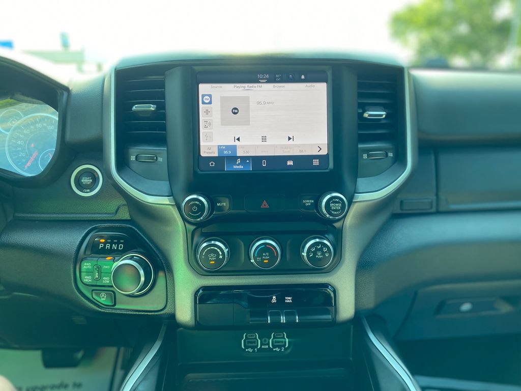 Used 2022 RAM 1500 Big Horn AWD/4WD image 25