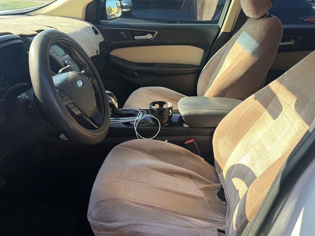 Used 2015 Ford Edge SE FWD image 7