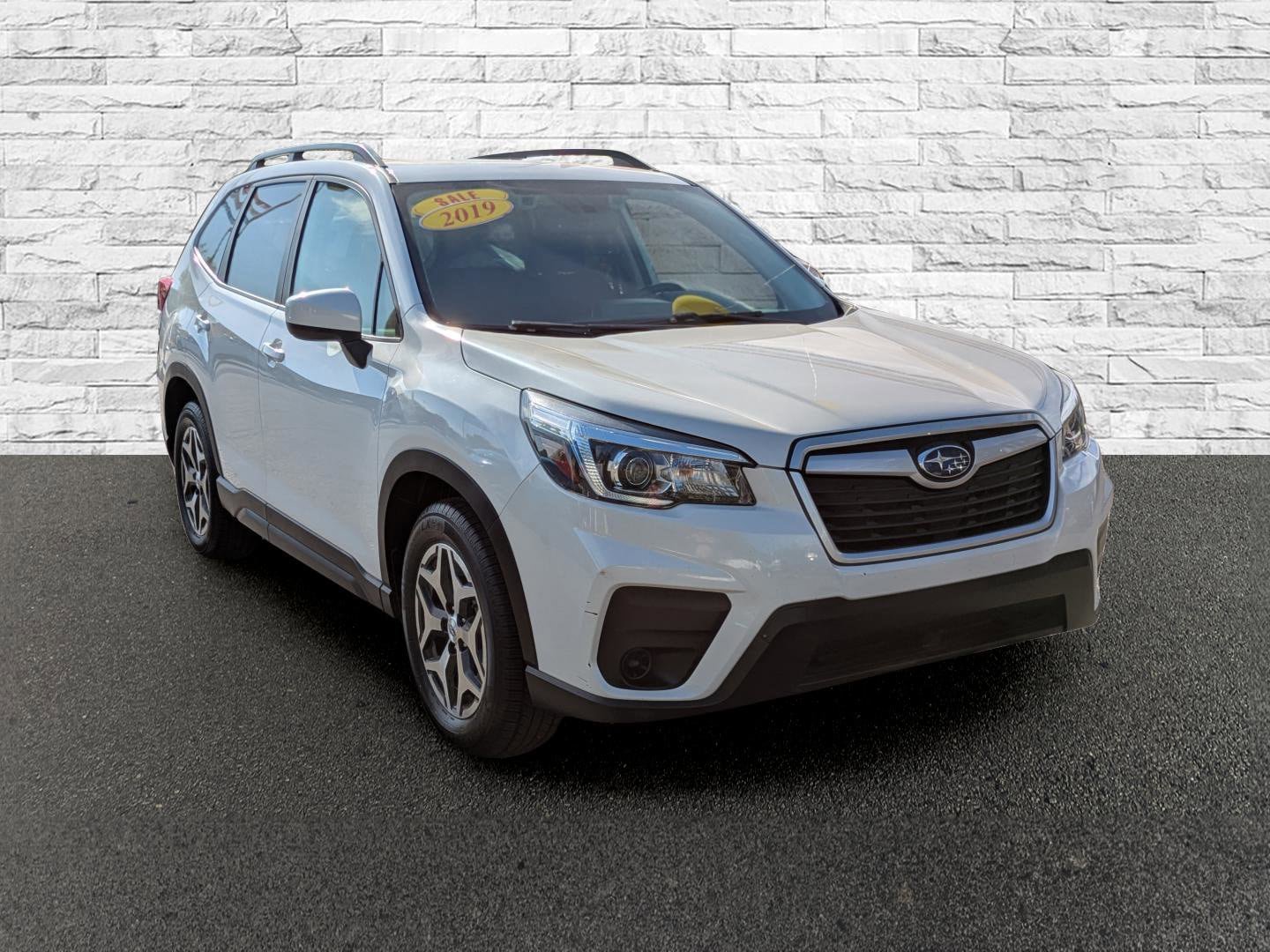Used 2019 Subaru Forester Premium AWD/4WD image 4