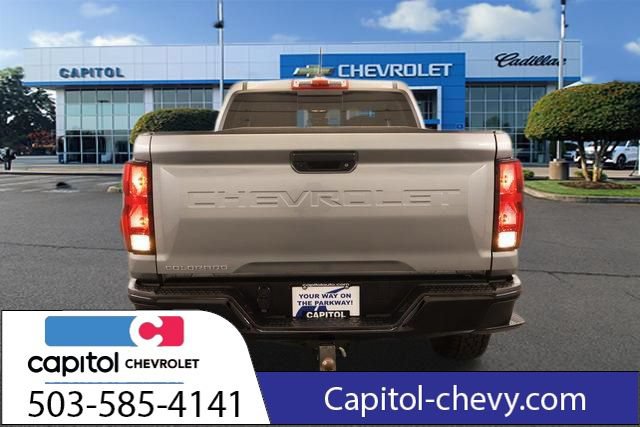 Used 2024 Chevrolet Colorado Trail Boss w/ Advanced Trailering Package AWD/4WD image 4
