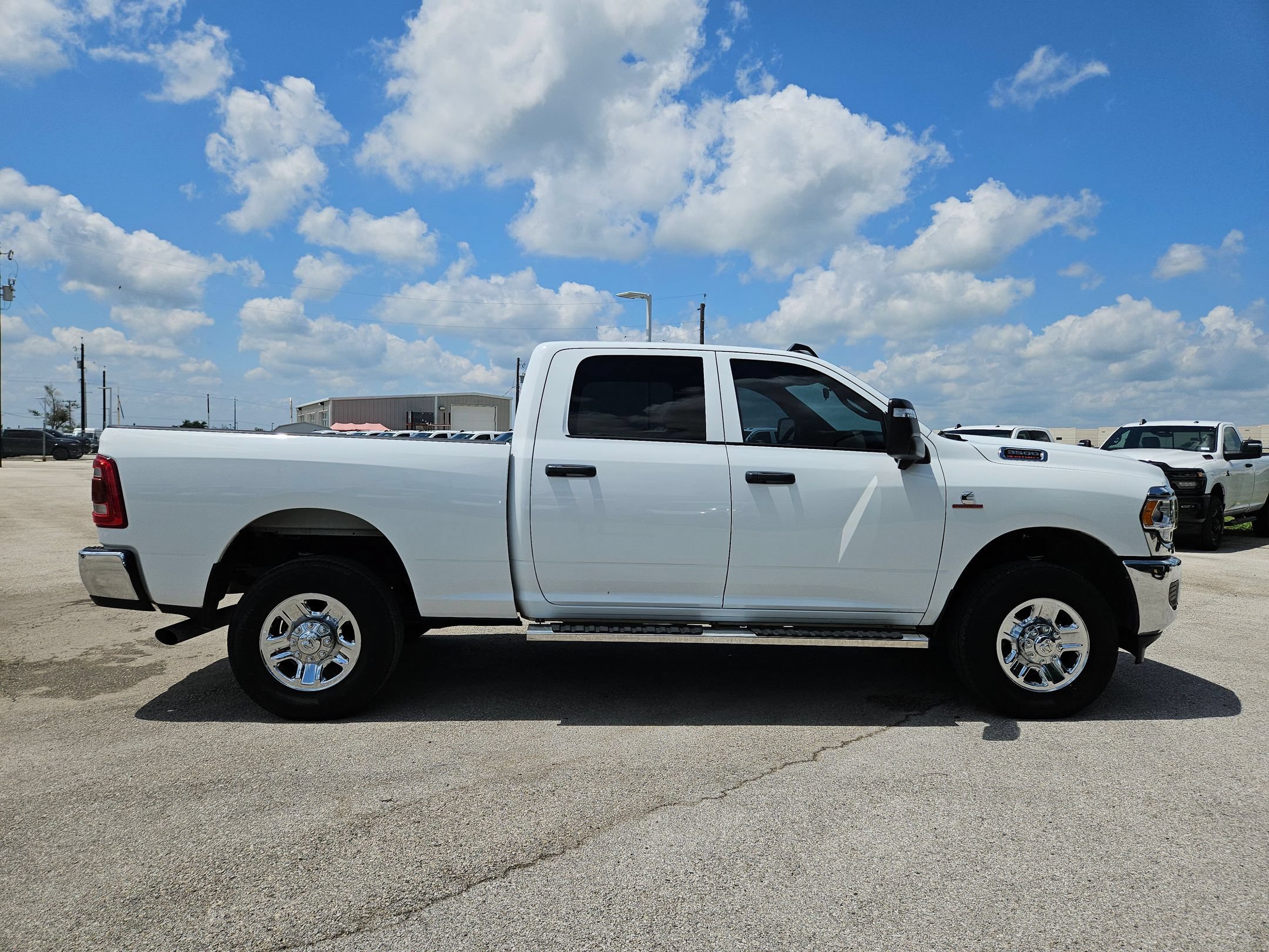 Used 2024 RAM 3500 Tradesman w/ Towing Technology Group AWD/4WD image 2