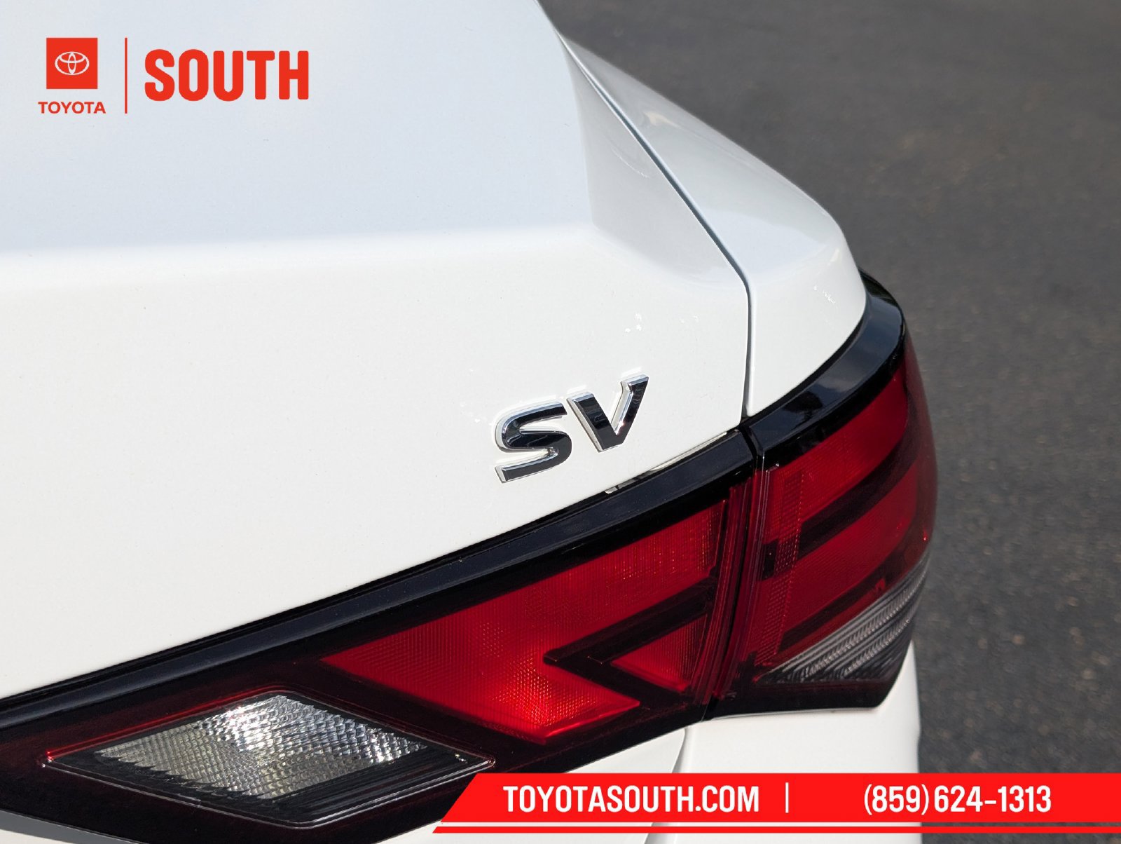 Used 2023 Nissan Sentra SV FWD image 8