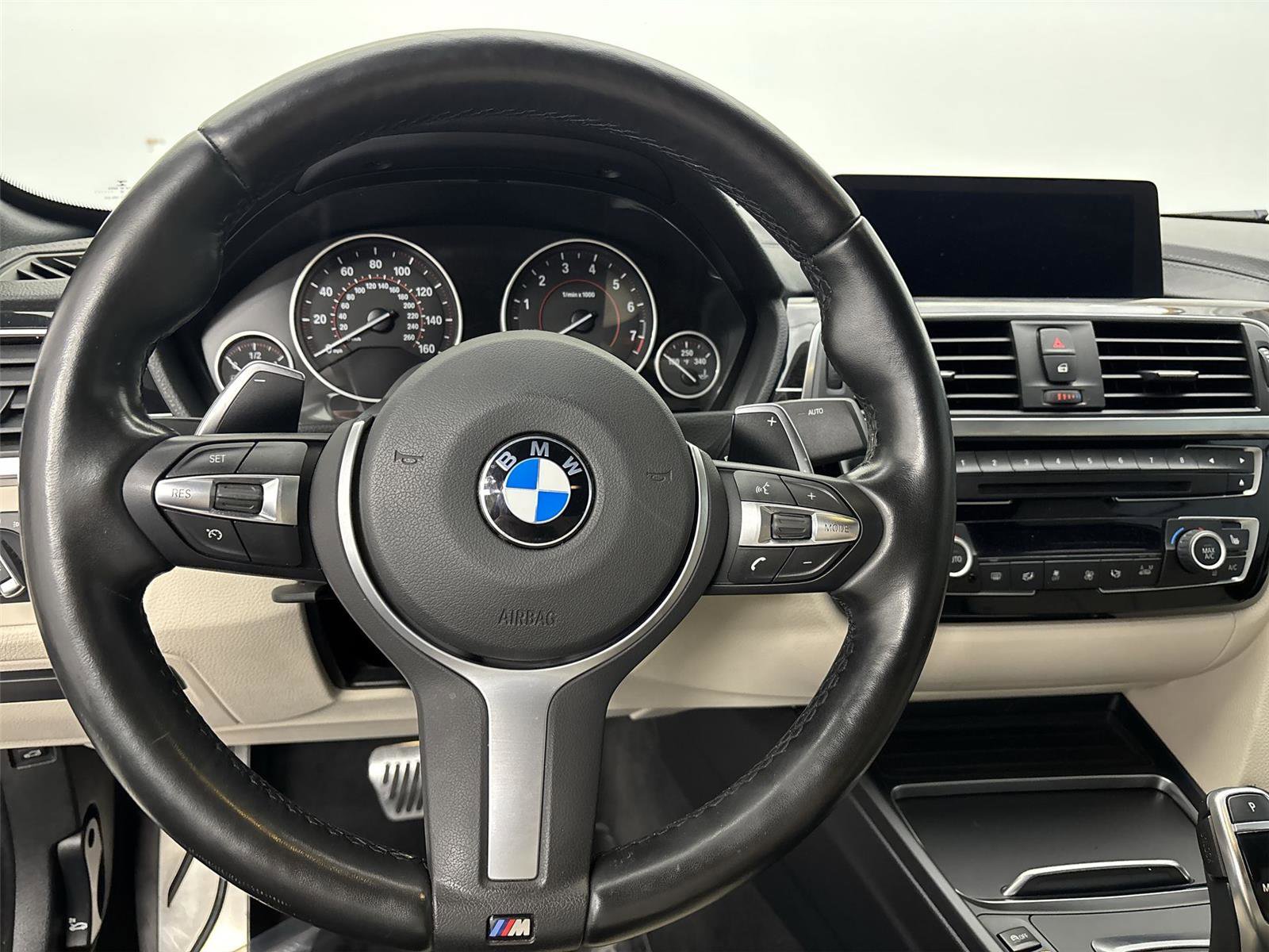 Used 2019 BMW 430i xDrive Convertible w/ M Sport Package AWD/4WD image 22