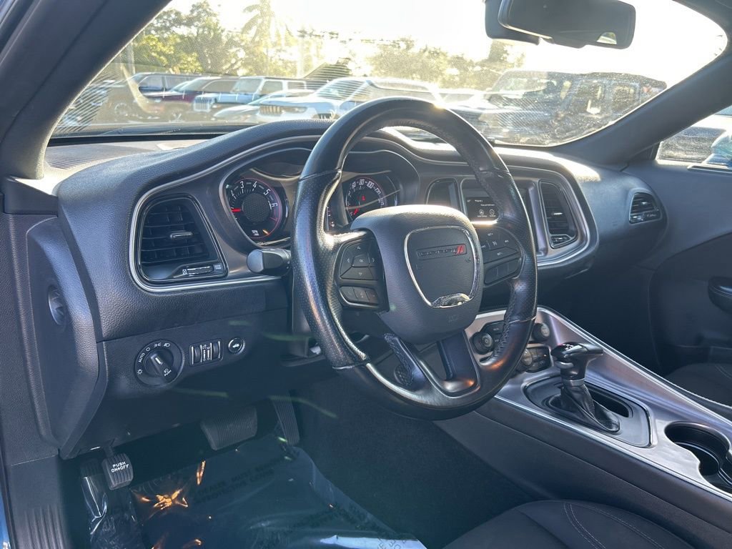 Certified 2022 Dodge Challenger SXT w/ Blacktop Package image 10