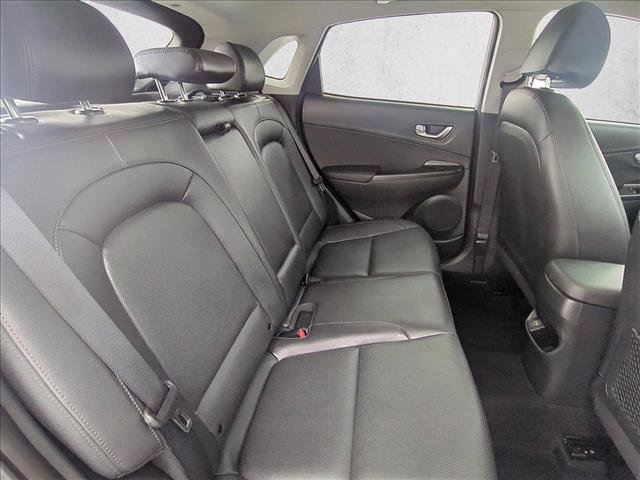 Certified 2022 Hyundai Kona Limited FWD image 24