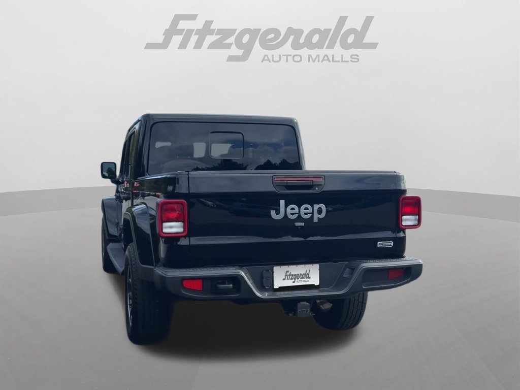 Used 2022 Jeep Gladiator Overland w/ Popular Equipment Package AWD/4WD image 7