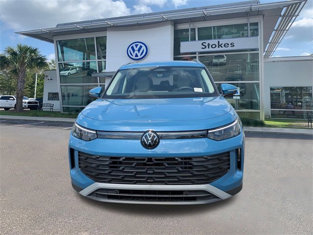 New 2025 Volkswagen Tiguan SE image 9