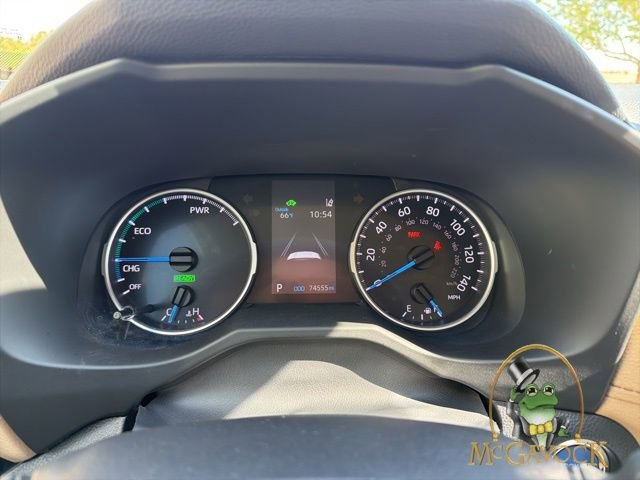 Used 2022 Toyota RAV4 XLE Premium AWD/4WD image 19