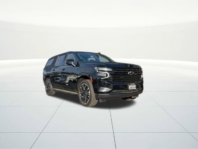 Used 2024 Chevrolet Suburban RST w/ Luxury Package image 9