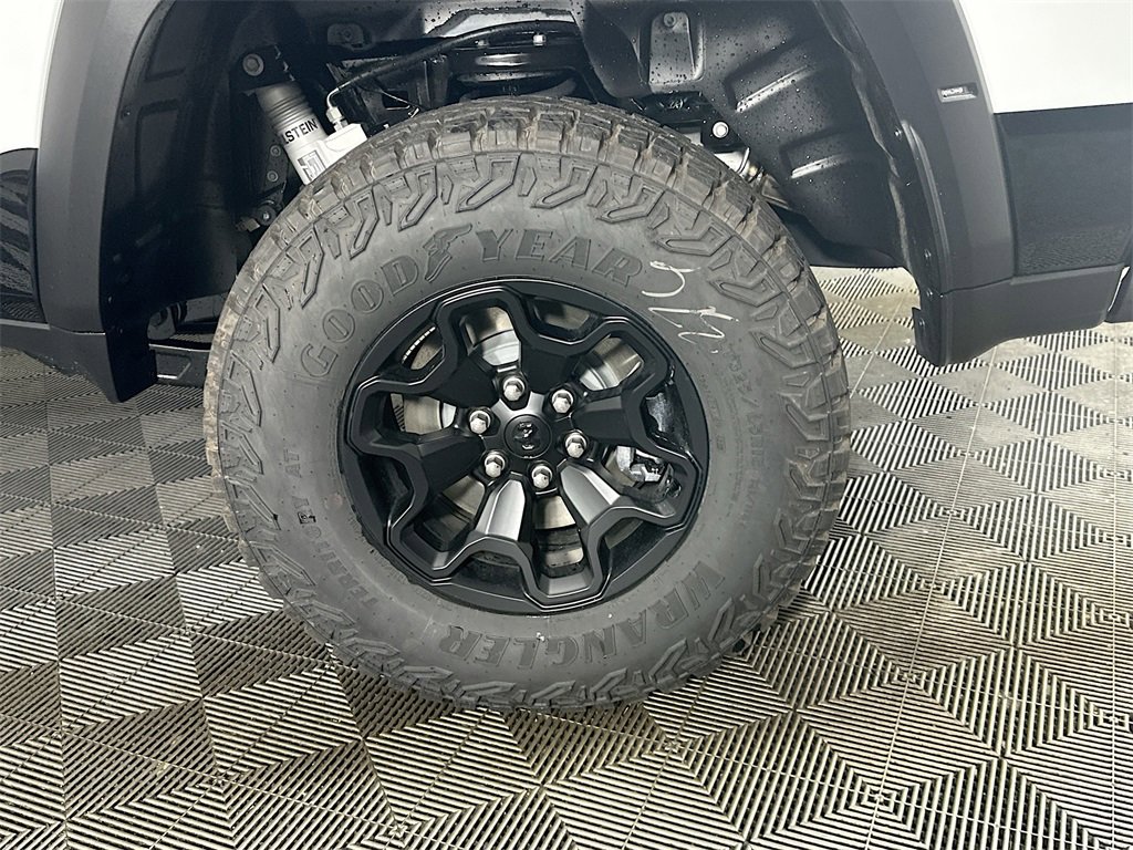 New 2026 RAM 1500 RHO image 17