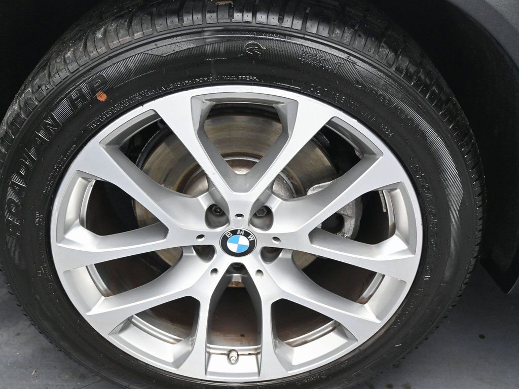 Used 2024 BMW X5 xDrive40i AWD/4WD image 45